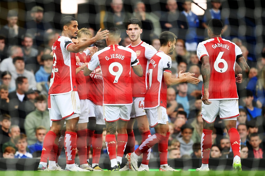 Trossard Goal Fires Arsenal To Away Win Over Everton