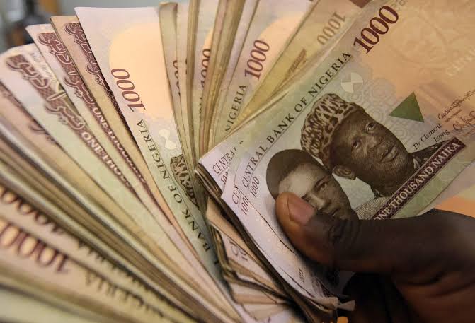 Nigerian Firms Dash for Cash in Liquidity Push Ahead of Elections