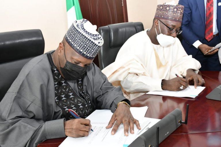 Gombe Signs MoU with FG on Rehabilitation, Expansion of Gombe Regional Water Scheme