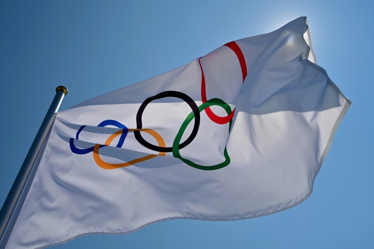 IOC tells sports federations to ban Russia from world sports