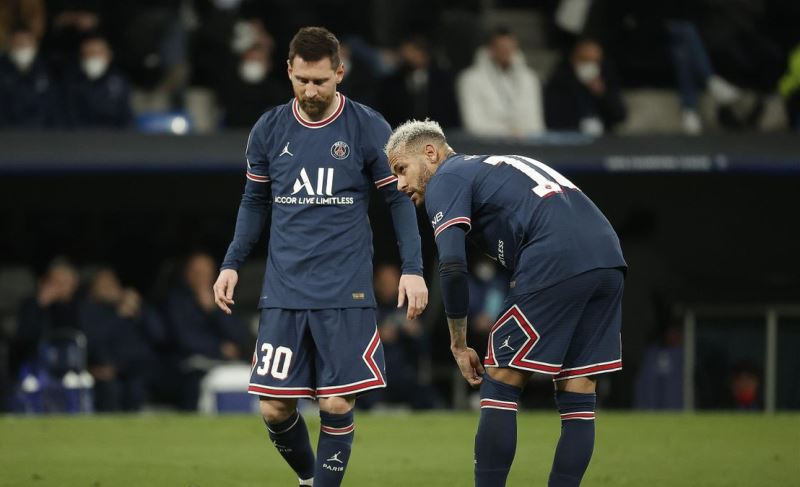 PSG fans boo Messi, Neymar over Champions League exit