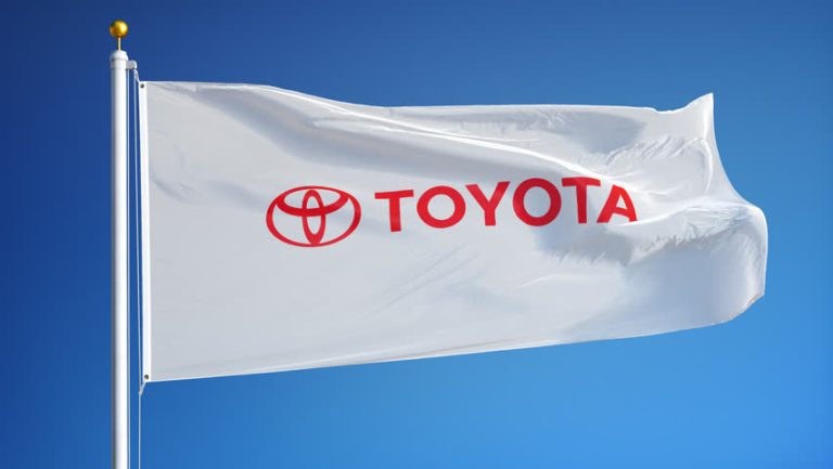 Toyota suspends operations in Russia