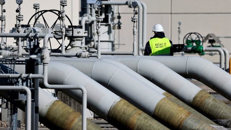 Gas Prices Rise As Russia Cuts Flows To Germany, European Nations