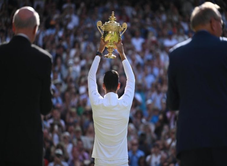 Djokovic Tames Fiery Kyrgios to Continue Wimbledon Love Story